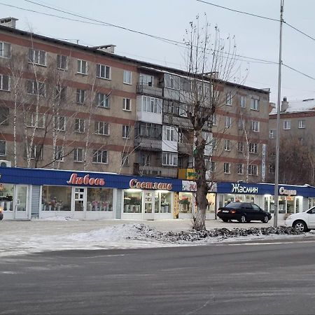 1 комнатные апартаменты на Ауэзова 236 Кокшетау Экстерьер фото